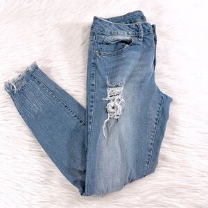 Rue 21 distressed skinny jeans, size 6